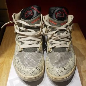 Pump OMNI LITE BASQUIAT